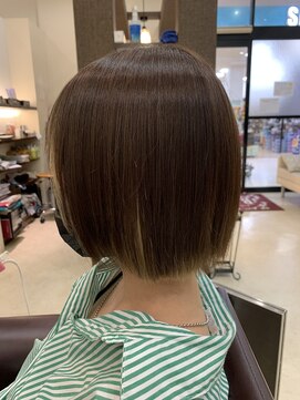 ベニ 仙台鈎取店(BENI) タッセルボブ