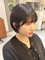 ヒビヲ(HIBIO)&nbsp;ショートボブ切りっぱなしボブタッセルボブベージュカラー横浜