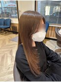 結んでも下ろしても可愛い顔まわり