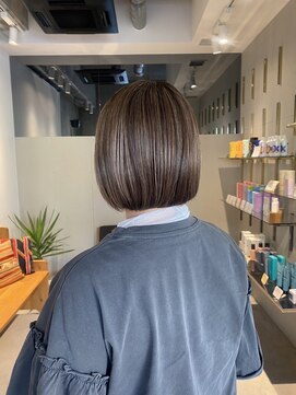 ミリ(milli Produce by ITAKURA) ナチュラルハイライト