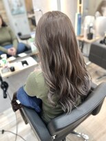 アグ ヘアー ミロ 本厚木店(Agu hair milo)&nbsp;ラベンダーベージュ〇本厚木