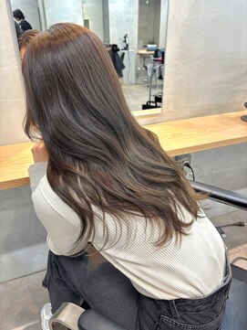 トゥイン 八王子(TWIN) ブリーチなしのイメチェンにメルティカラー美髪グレージュ八王子