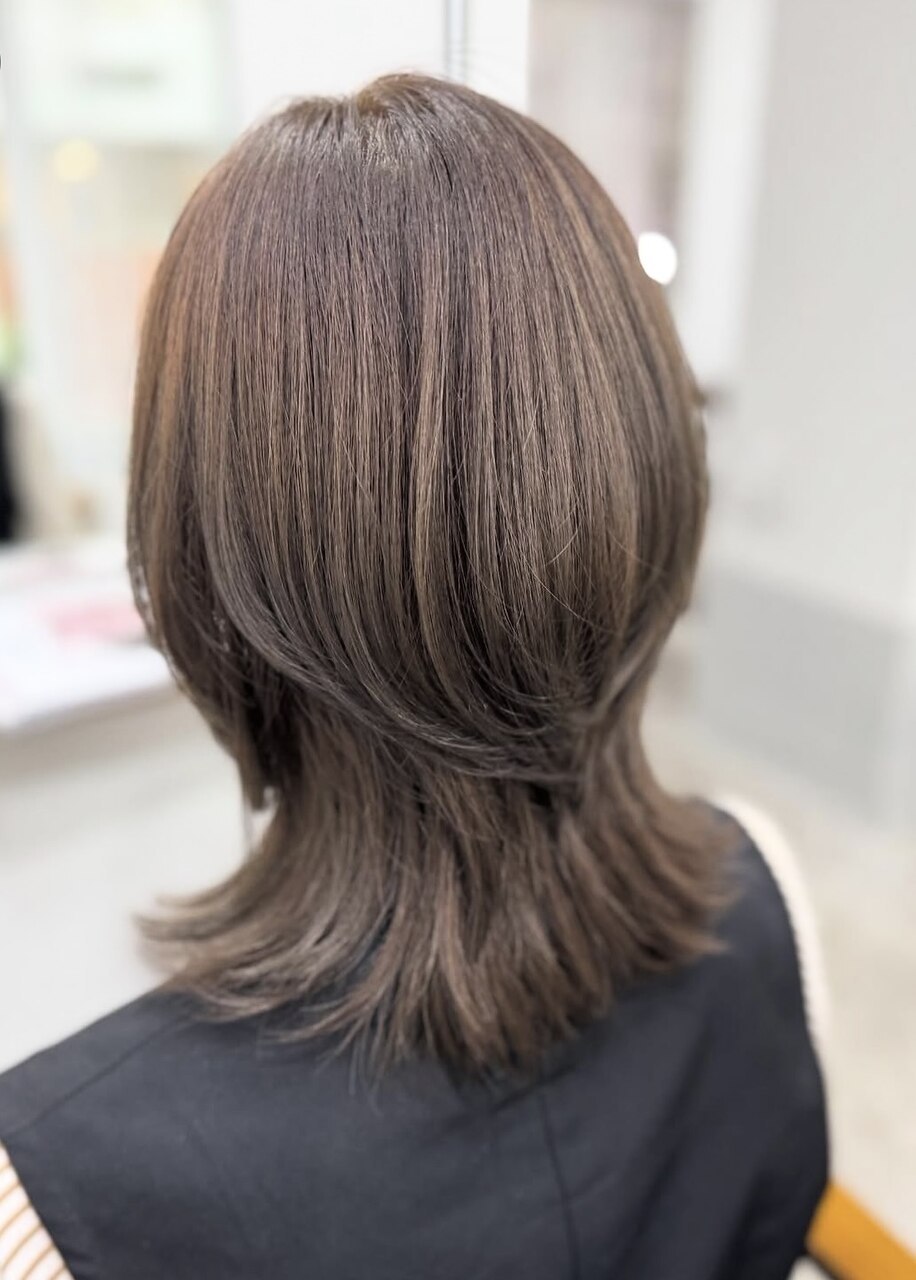 2026年冬】オリーブアッシュ ロングの髪型・ヘアアレンジ｜人気順