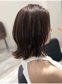 大船駅切りっぱなしミディアムボブレイヤーオリーブブラウン40代