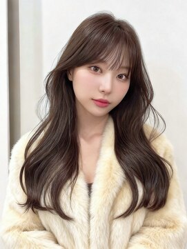 シュガーアンドソルト 垂水(SUGAR&SALT) ロングウェーブ×柔らかバングのフェミニン韓国ロング