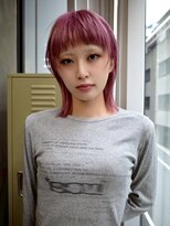 ギークス(GEEKS)&nbsp;【GEEKS渋谷】顔周りレイヤーカット/オン眉/カシスピンク/ウルフ