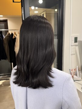 艶ロング　新宿/髪質改善/縮毛矯正/透明感カラー/グレージュ