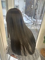 ロエ(LOE) オリーブベージュ