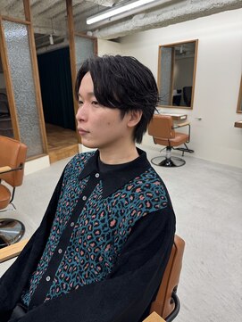 タミーズ 金山(Tummy's) フェザーショート×パーマ