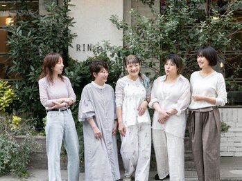 リンサロン(RIN salon)の写真/【全員が女性スタッフ】キャリアを積んだ女性Stylist。美髪を熟知したプロの提案が30代40代50代から人気