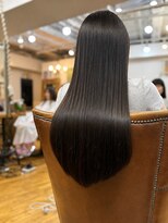 ワン エイティー ディグリース 恵比寿(180°One Eighty Degrees.)&nbsp;しなやかで柔らかい◎自毛を生かしたナチュラル縮毛矯正！