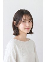 ベルス(bellus)&nbsp;シースルーバング×ナチュラル外ハネボブ　20代　30代