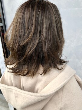 へアメイクワンプラス 四日市(HAIR MAKE ONEplus) オリーブベージュ