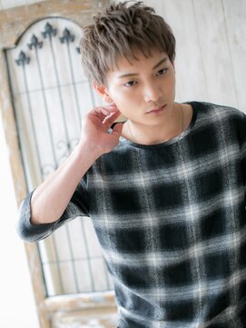 メンズヘア ビーセカンド 草加店(MENS HAIR B-2) ハイトーンカラーのフェザーマッシュ束感カットH