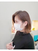 リノ(Lino)&nbsp;外ハネ×ベージュ