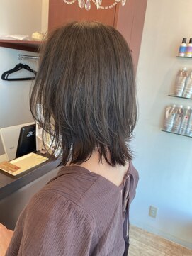マーリャヘアー(mallia hair) くびれ外ハネミディアム☆彡