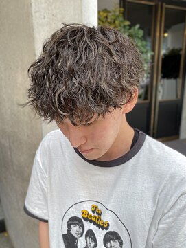 レフ(LEF) 【オダオススメ!】ウェーブ/ダメージレス/クリームパーマ