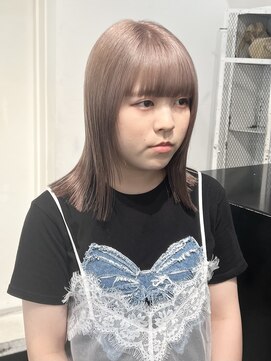 ココ 原宿(KOKO) 黒髪小顔クラゲヘアーオリーブグレーココアベージュ前髪