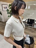 サーリー(SURLY)&nbsp;切りっぱなしボブ　顔まわりカット　イルミアナカラー