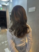 ジーナ(XENA)&nbsp;海外レイヤーカット×オリーブベージュ×ダブルカラー