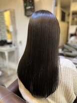 クッキー ヘアーアンドメイク(COOKIE Hair&Make)&nbsp;【COOKIE】地毛風ストレート×艶髪グレージュ