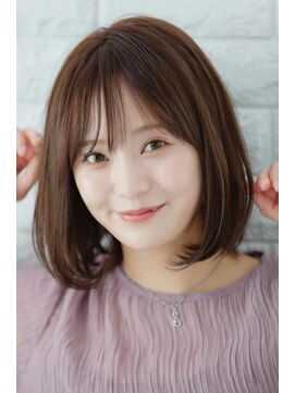 リル 8F 銀座(Rire) 【Rire-リル銀座-】３０代４０代にオススメマッシュショート