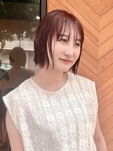 ロジックマジック(Logic Magic) 甘すぎないのが今っぽい。大人女子の濡れ感ガーリーヘア