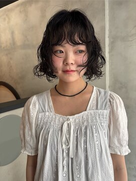 ニーィ バイ カータ(Niii by CARTA) 【anna style】ボブパーマ