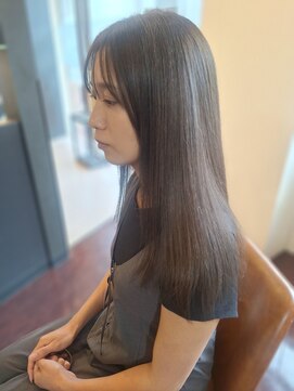 ローレン(LOREM) ツヤ髪×グレイカラー9.14