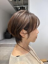アルトル 池袋2nd(altru)&nbsp;◇大人40代50代60代ショートボブ丸みショート白髪ぼかし