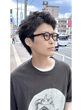 ダーチャ(Datsche) 爽やかさとラフな動きのニュアンスパーマショートスタイル