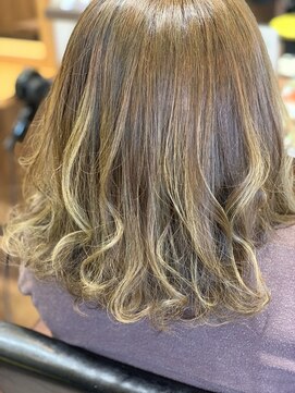 ヘアースタジオ ビームス 西江井ヶ島店(Hair Studio BEAMS) ハイライトカラー