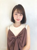 豊田楓  くびれセミディ 　ストレート　アッシュカラー　小顔