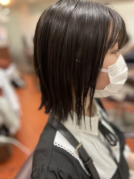 ロココ(ROCOCO) 可愛いくびれミディアムウルフ