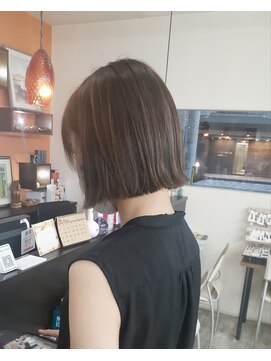 セダクション 道後樋又店(Seduction) 松山市/20代/30代/40代/　えりあしぎりぎりのぱつっとボブ○