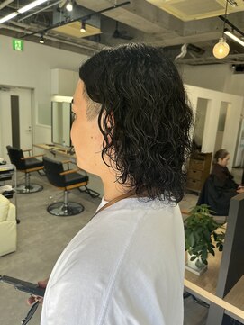 ジーニー 横浜(giinii) ウェーブミディアムパーマ