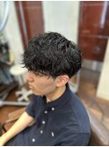 シャドウパーマ マッシュ 刈り上げ
