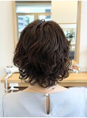 ミルクティーベージュダブルカラーケアミディアムボブパーマ