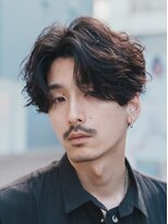 レタッチ バイ フィフス 天神大名(RETOUCH by fifth)&nbsp;福岡天神ゆるめシャドウパーマメンズマッシュウルフカット緩め