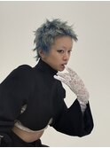 お洒落ベリーショートバズカットホワイトシルバーブルーカラー