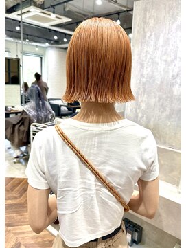 ジーナ 博多(Zina) 切りっぱなしボブ×オレンジベージュ