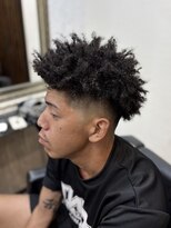 オルヴァ(Orva)&nbsp;スパイキーアフロ(長め)