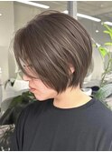 くびれショートボブ40代50代グレイカラー白髪染め白髪ぼかし