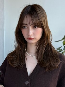 オリーブベージュ/ウェットヘア /レイヤーカット/戸塚