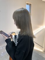 ジール(Ziel) グレージュ