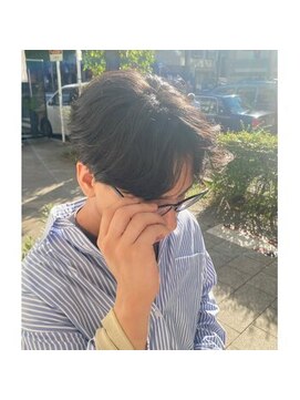 サンクチュアリー 南森町店(Sanctuary) 毛流れセンターパート