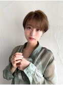 コンパクトショートボブ×ハニーベージュ