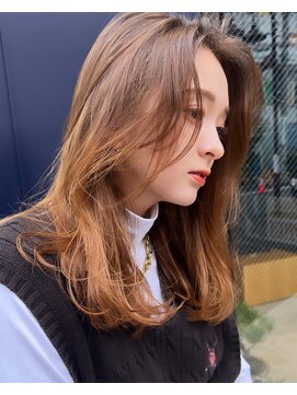 ドットハリス(.Hallis) 大人かわいい/小顔/ミディアムレイヤー/20代30代40代