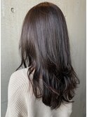 トーンダウン×艶感プラスカラー