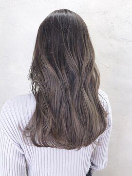 アイティーバイアルバム 藤沢店(IT by ALBUM) ナチュラルグレージュ_外ハネボブセクションカラー_ba385711